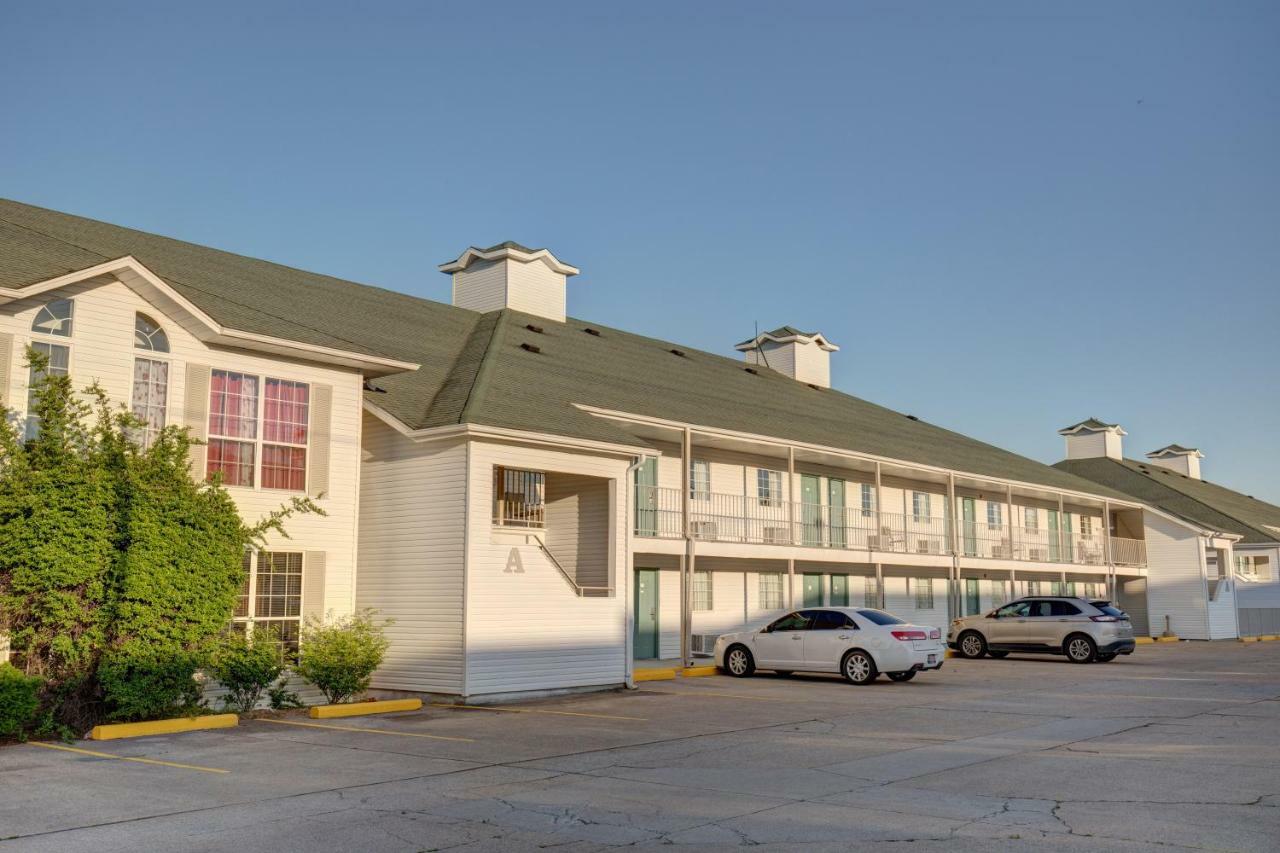 Howard Johnson By Wyndham Branson Theatre District Екстер'єр фото