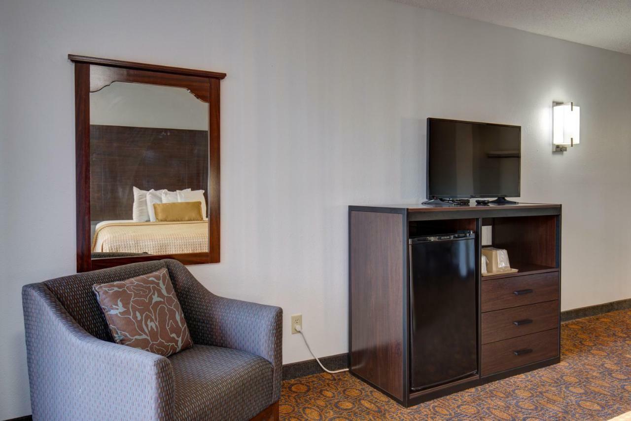 Howard Johnson By Wyndham Branson Theatre District Екстер'єр фото